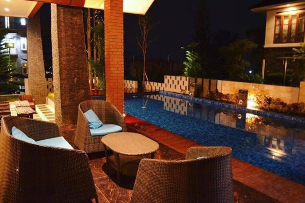Villa Agro Kusuma Pinus R7 Batu  Ngoại thất bức ảnh