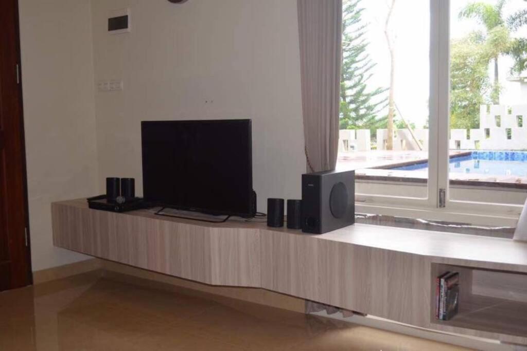 Villa Agro Kusuma Pinus R7 Batu  Ngoại thất bức ảnh